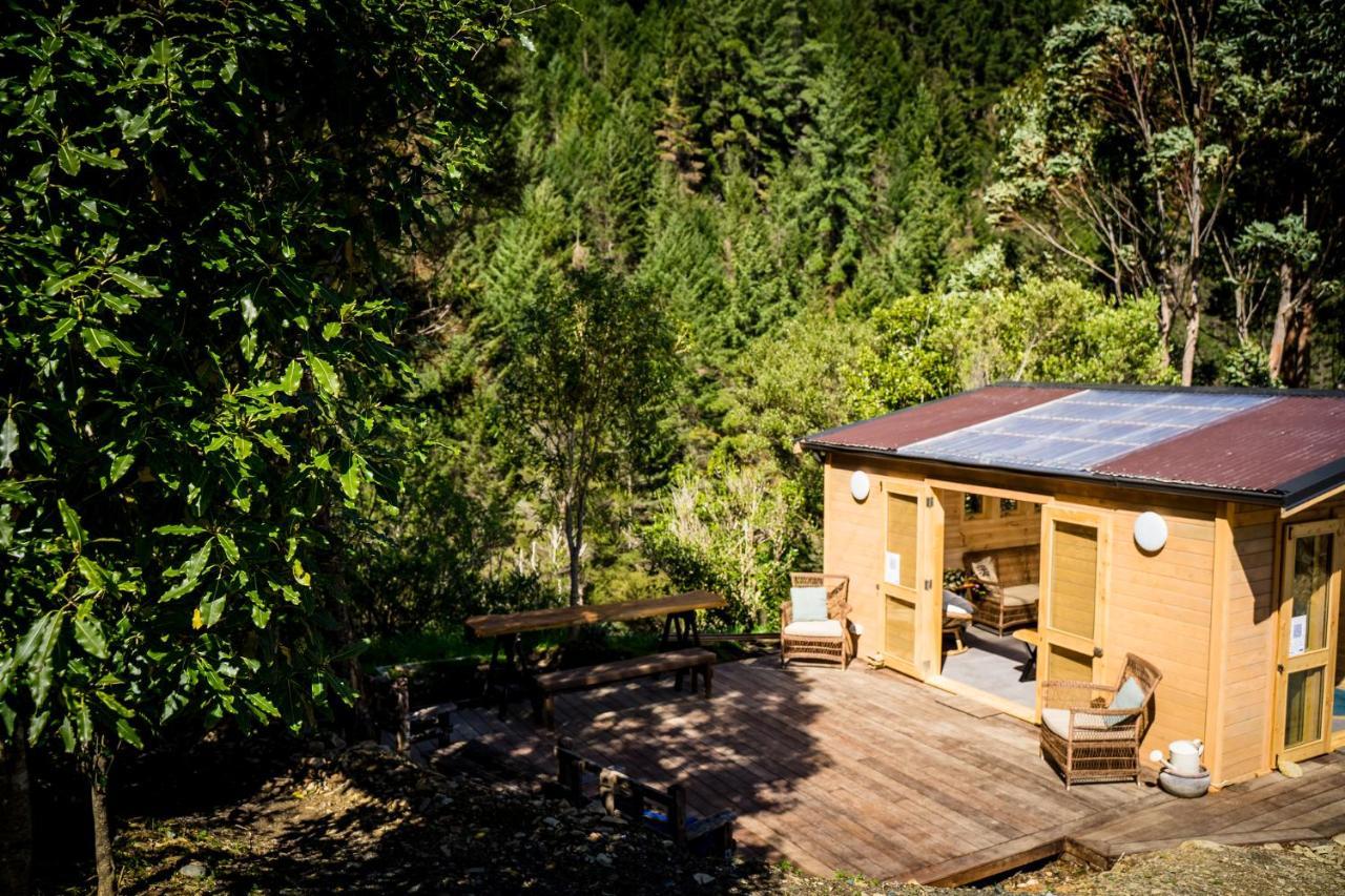 Maitai Whare Iti - Adventure Cabins & House Nelson Ngoại thất bức ảnh