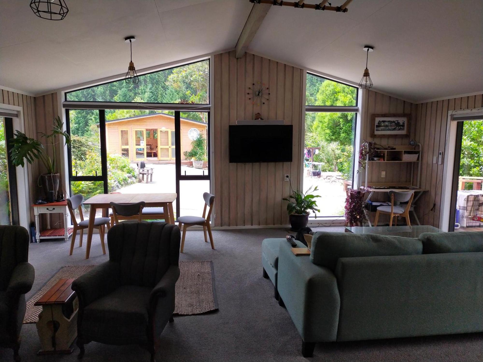 Maitai Whare Iti - Adventure Cabins & House Nelson Ngoại thất bức ảnh